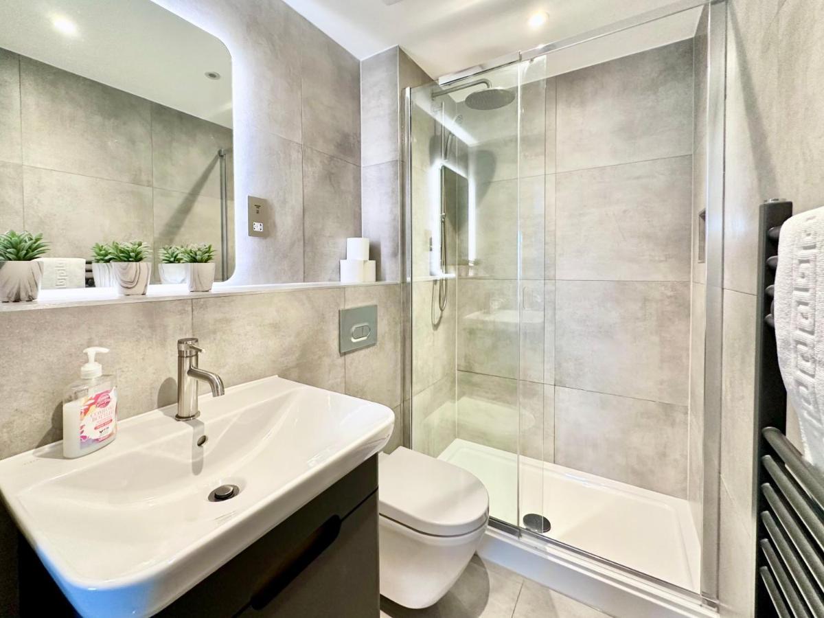 Icona Luxury Apartment With Minster Views & Allocated Parking York Exterior foto